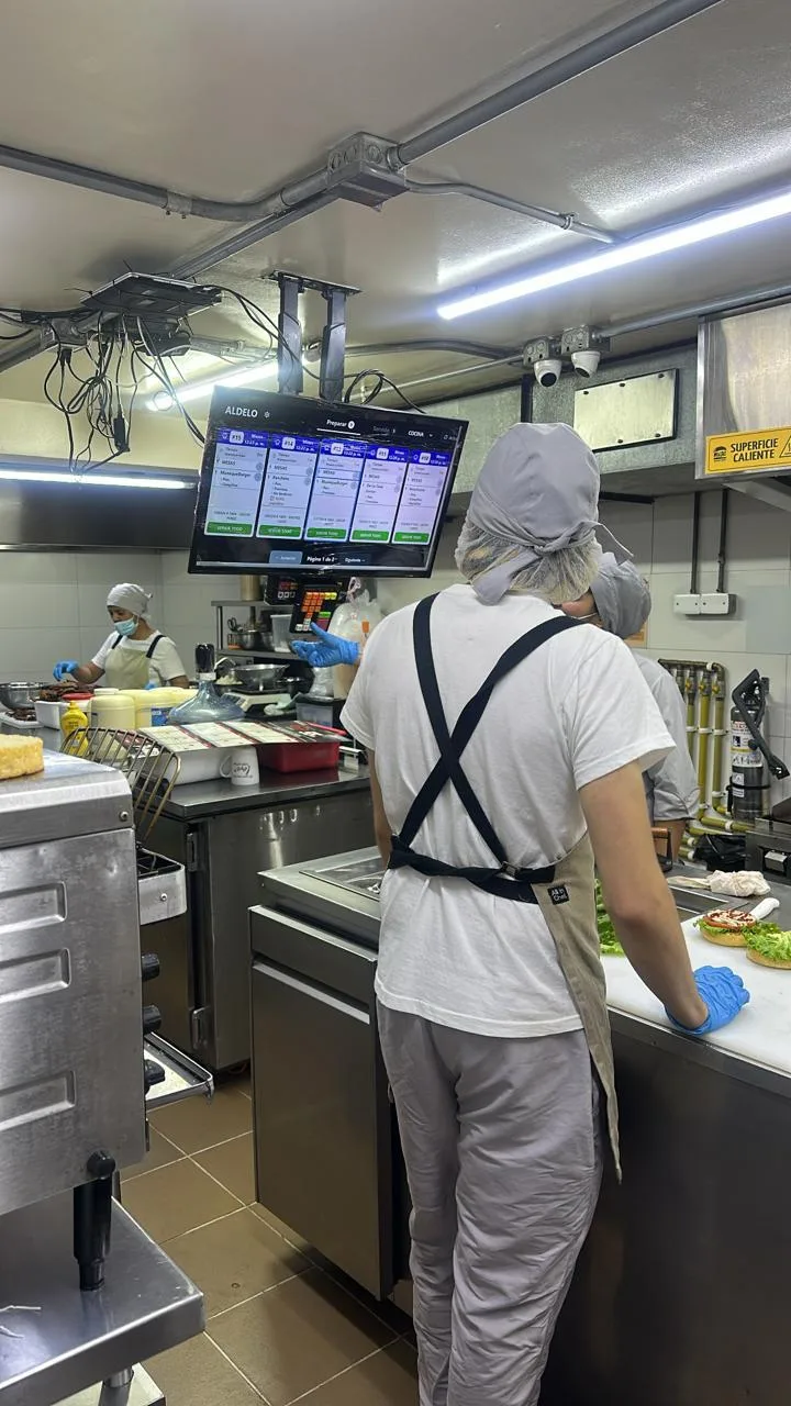 Sistema KDS para cocina de restaurante